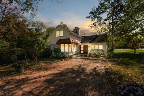 201 Brookfield Ave, Nashville, TN, 37205-4400 | Card Image