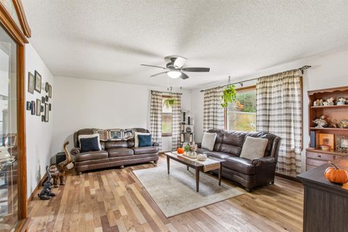 2016 Hinman Settler Rd, Derby, VT, 05829 | Card Image