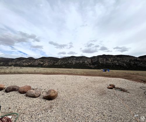 1913 S Badger Way, New Harmony, UT, 84757-1207 | Card Image