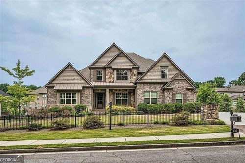 631 Mabry Rd, Sandy Springs, GA, 30328-2603 | Card Image