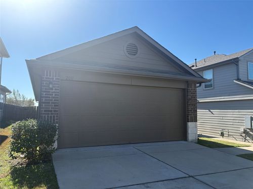 2011 Langdale Ln, Austin, TX, 78754-5510 | Card Image