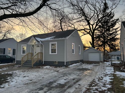 334 N Dwiggins St, Griffith, IN, 46319-2715 | Card Image