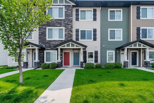 327 Taralake Way Ne, Calgary, AB, T3J0R5 | Card Image
