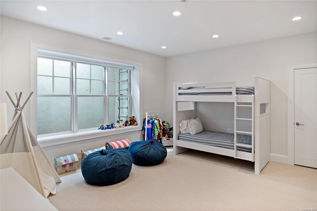 36 Chase Ct, House other with 6 bedrooms, 8 bathrooms and null parking in Bridgehampton NY | Image 30