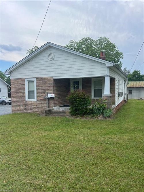 3706 Archdale Rd, Archdale, NC, 27263-2720 | Card Image