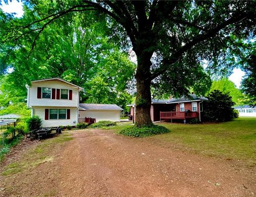 409 Stonewall St, Cartersville, GA, 30120-3933 | Card Image