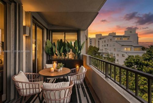 apt-446-141 Crandon Blvd, Key Biscayne, FL, 33149-1622 | Card Image