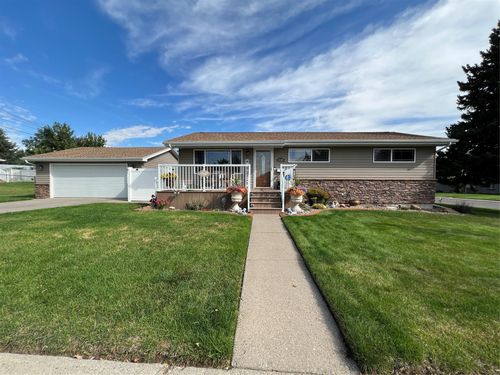 5107 7th Ave S, Great Falls, MT, 59405-3827 | Card Image