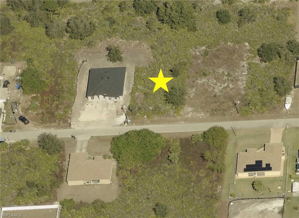 Land in LEHIGH ACRES 2