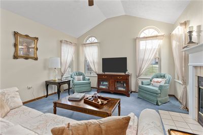 1229 Stanford Ct., Condo with 2 bedrooms, 2 bathrooms and 2 parking in Kennedy Twp PA | Image 3