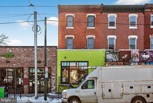 2804 W Girard Ave, PHILADELPHIA, PA, 19130-1215 | Card Image