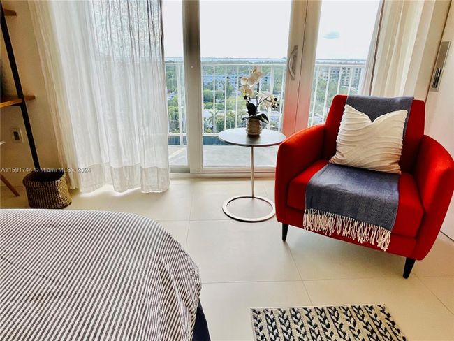 APT-11B - 881 Ocean Dr, Condo with 2 bedrooms, 2 bathrooms and null parking in Key Biscayne FL | Image 47