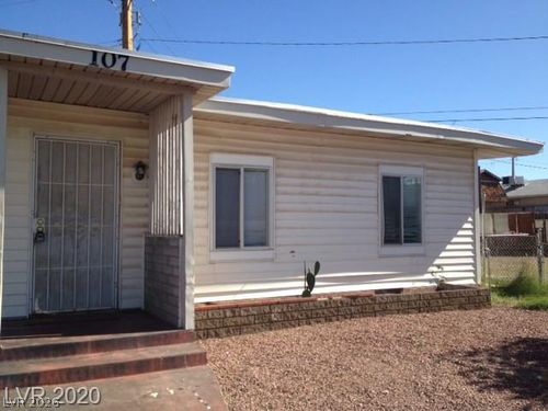 107 W Victory Rd, Henderson, NV, 89015-7022 | Card Image