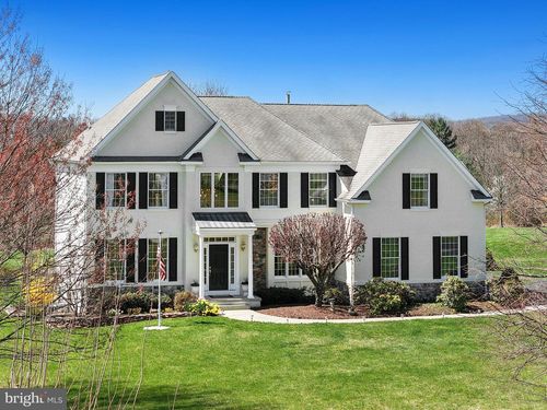 114 Countryside Dr, Kintnersville, PA, 18930-1711 | Card Image