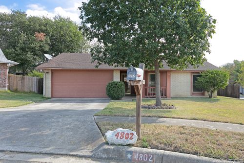 4802 Canary Cir, San Antonio, TX, 78217-1211 | Card Image