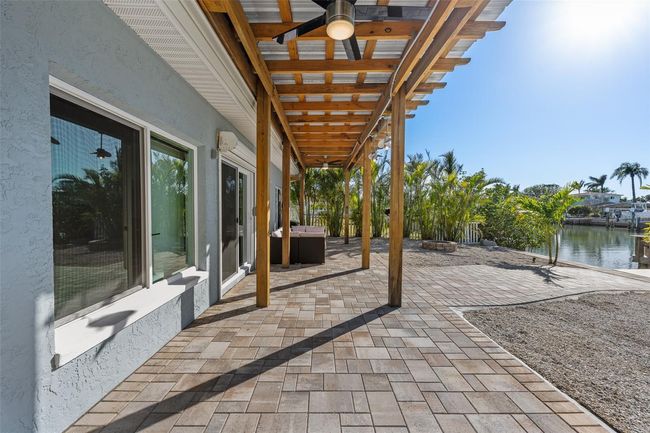 17730 Long Point Dr, House other with 3 bedrooms, 2 bathrooms and null parking in REDINGTON SHORES FL | Image 31