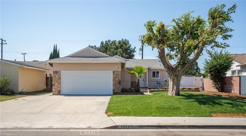 13431 Lilly St, Garden Grove, CA, 92843-2140 | Card Image