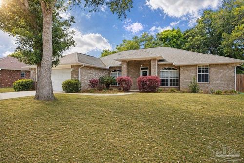 5818 Chi Chi Cir, Milton, FL, 32570 | Card Image