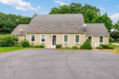 18 West Ridge Drive, Condo with 2 bedrooms, 1 bathrooms and null parking in Peterborough NH | Image 2