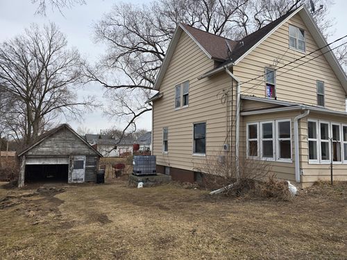 302 N Bluff St, Albany, IL, 61230-9619 | Card Image