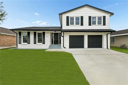409 Lynnmeade Rd, Gretna, LA, 70056-7236 | Card Image