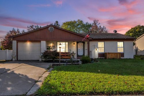 22115 Derby Rd, Woodhaven, MI, 48183-3733 | Card Image