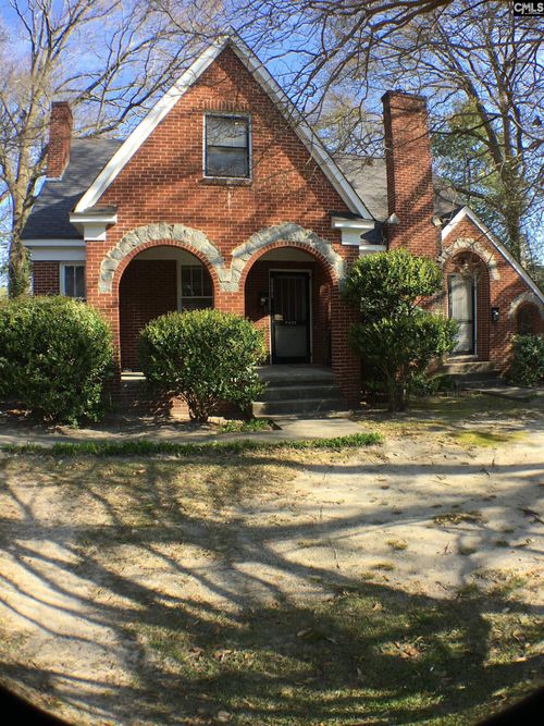 3433 Blossom St, Columbia, SC, 29205-2701 | Card Image