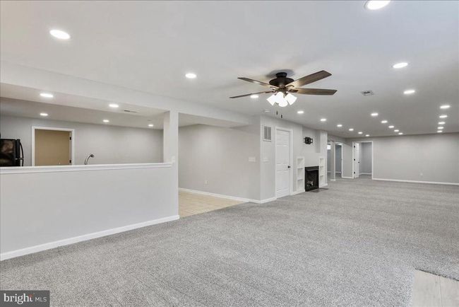 142 Triumphant Way, House other with 5 bedrooms, 4 bathrooms and null parking in FALLING WATERS WV | Image 47
