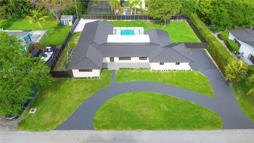 17020 Sw 87th Ct, Palmetto Bay, FL, 33157-4639 | Card Image