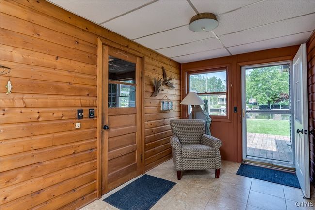 8450 Tuttle Rd, House other with 2 bedrooms, 2 bathrooms and null parking in Bridgeport NY | Image 14
