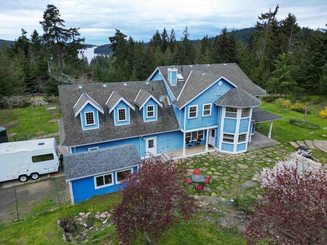 488 Mckercher Road, House other with 5 bedrooms, 3 bathrooms and 4 parking in Mayne Island BC | Image 6