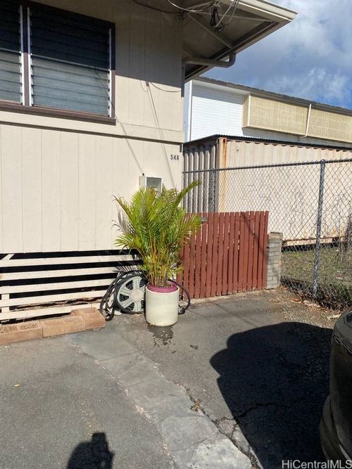 a-54 A Hialoa Street, Honolulu, HI, 96817 | Card Image
