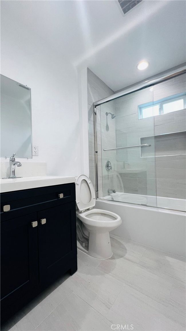 Unit #2 - 4bd/2ba | Image 41