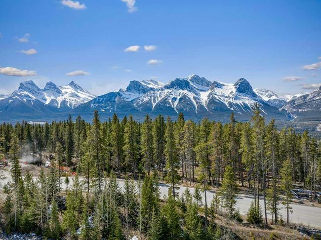 145 Silvertip Ridge, Home with 5 bedrooms, 3 bathrooms and 5 parking in Canmore AB | Image 49