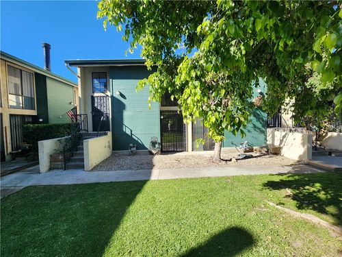 22-11107 Arminta St, Sun Valley, CA, 91352 | Card Image