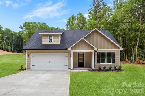 200 Knollwood Cir, Albemarle, NC, 28001-9682 | Card Image