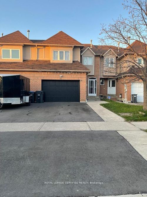 42 Wooliston Cres, Brampton, ON, L6Y4J5 | Card Image