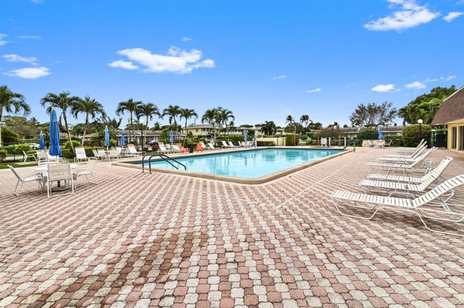 APT-204 - 1051 Orange Ter, Condo with 2 bedrooms, 2 bathrooms and null parking in Delray Beach FL | Image 32