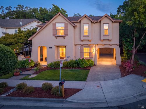 4622 Summerhays Place, Santa Rosa, CA, 95405 | Card Image