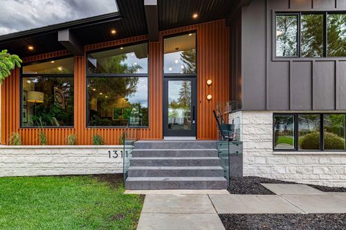 1311 Carlyle Rd Sw, Calgary, AB, T2V2T9 | Card Image