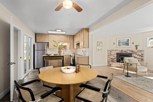 1521 Ditty Avenue, Santa Rosa, CA, 95403 | Card Image