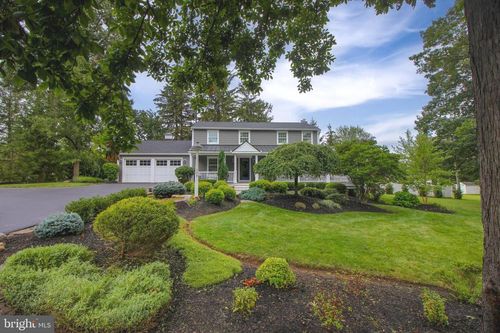 109 Crestwood Cir, Lansdale, PA, 19446-1738 | Card Image