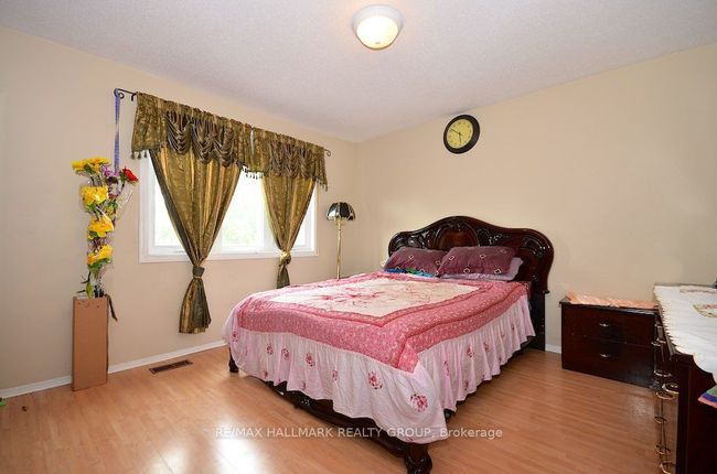 42 Saddle Cres, House other with 3 bedrooms, 4 bathrooms and 2 parking in Ottawa ON | Image 19