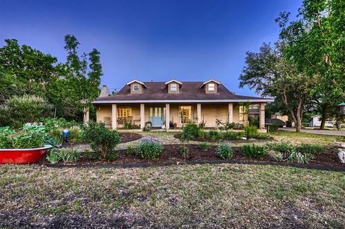 900 Williamson Rd, Kyle, TX, 78640-3999 | Card Image