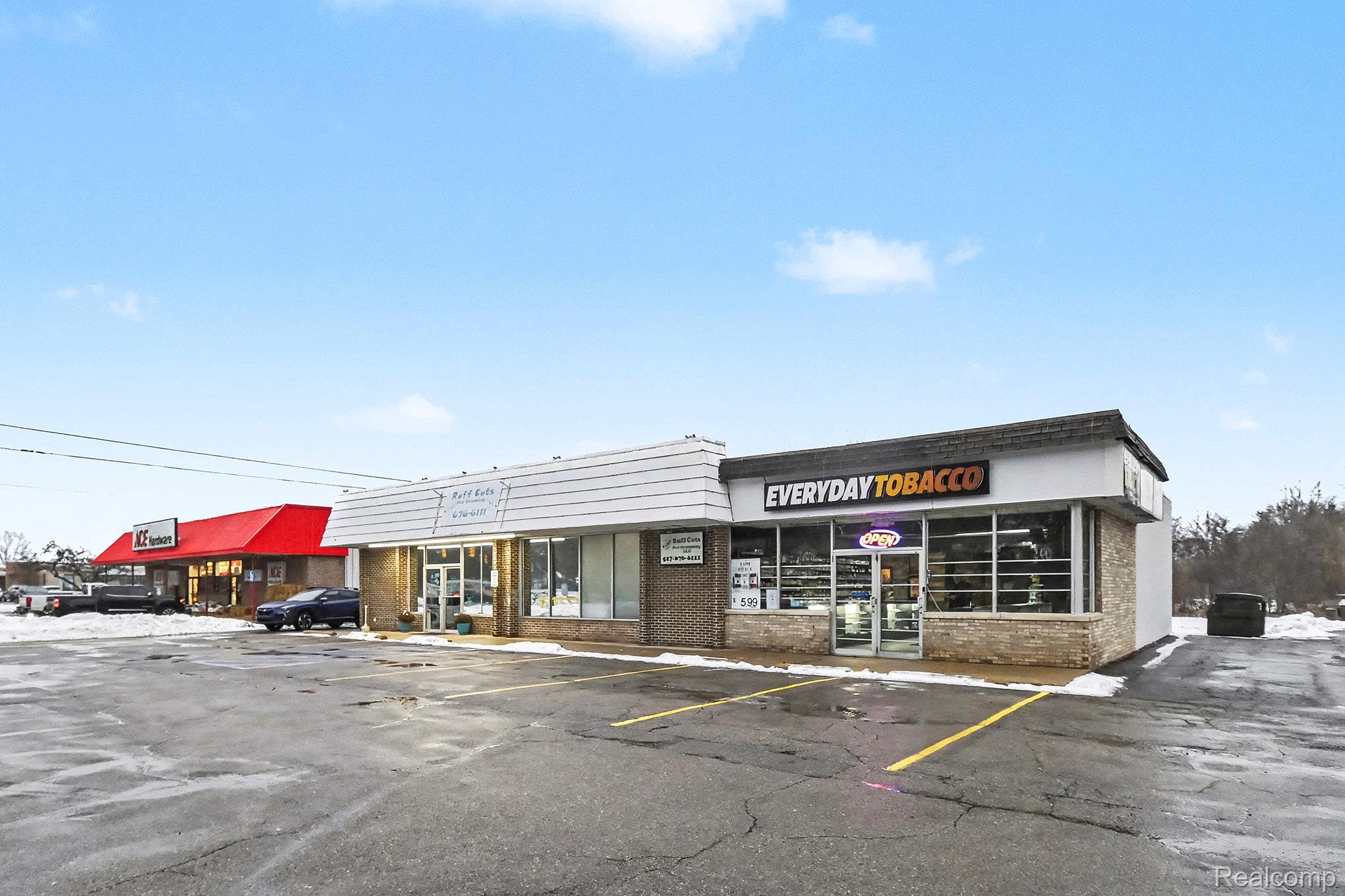 Commercial Lease in Mason