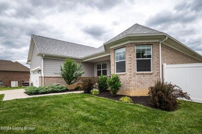 8723 Brookhollow Ct, House other with 5 bedrooms, 3 bathrooms and null parking in Charlestown IN | Image 3