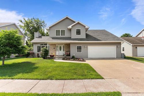 705 Weatherstone Drive, OSHKOSH, WI, 54901 | Card Image