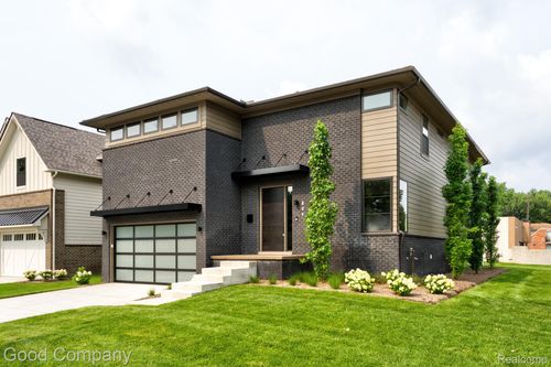 804 Irving Ave, Royal Oak, MI, 48067-3309 | Card Image