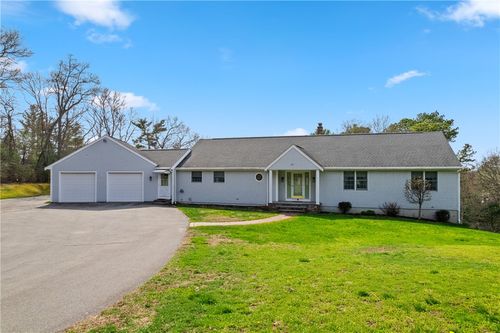 36 High Street Ext, Taunton, MA, 02780-3526 | Card Image