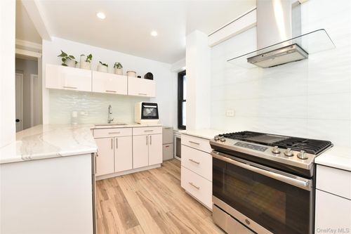 apt-2e-211 75th Ave, Oakland Gardens, NY, 11364-3330 | Card Image